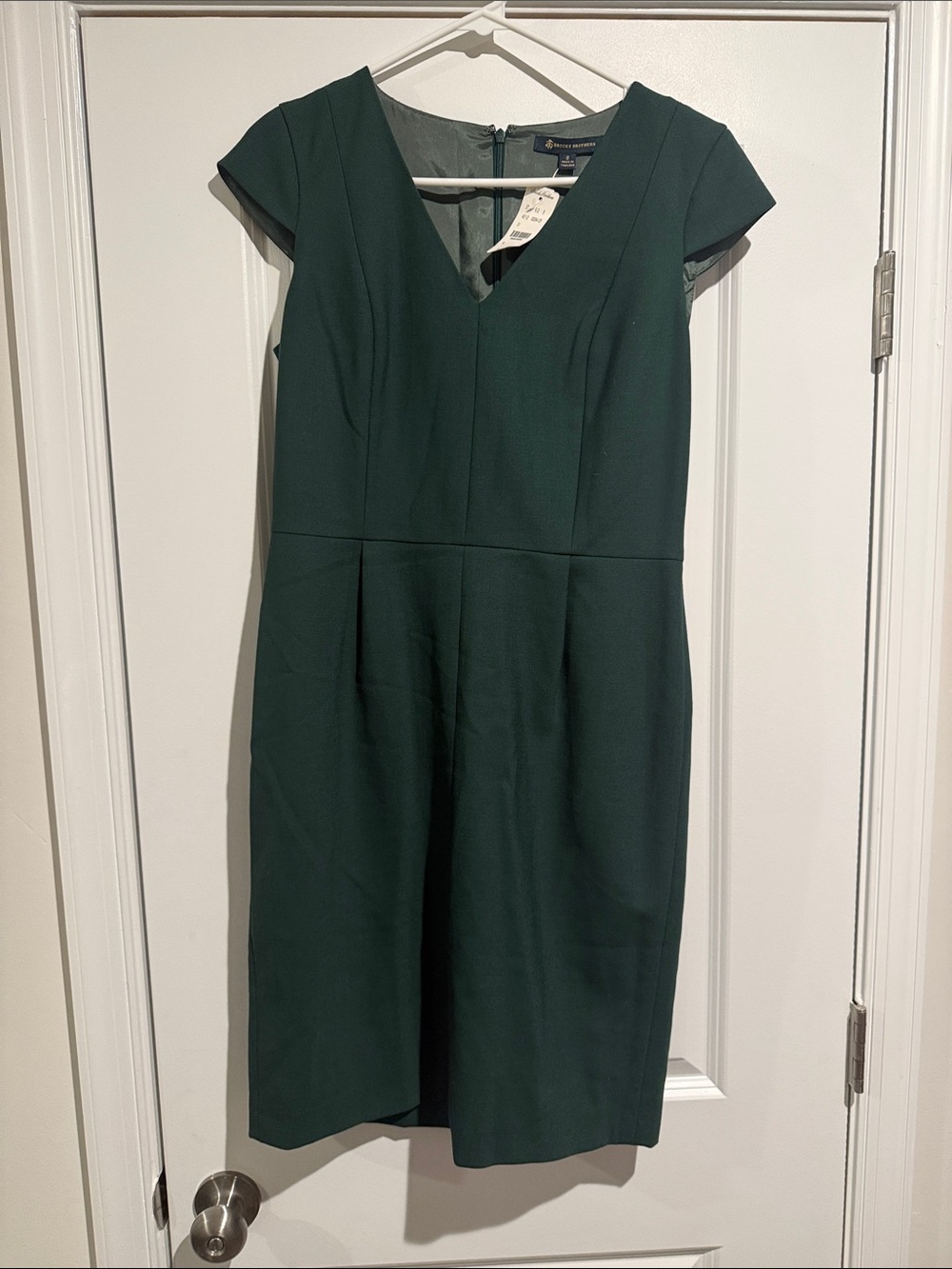 Brooks Brothers Classic V-Neck Sheath Dress in Dark Green